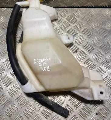 Dodge Durango III Coolant expansion tank/reservoir M144084