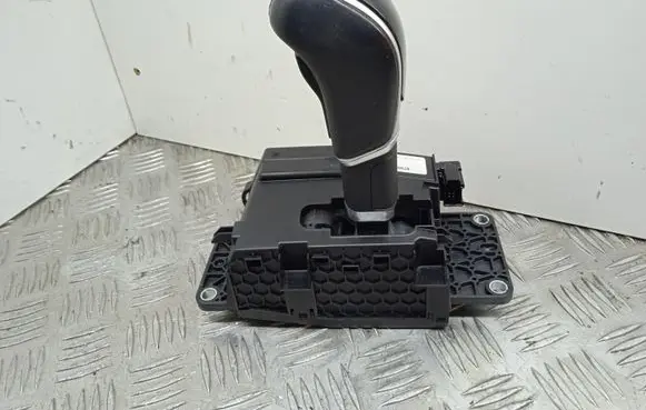 Maserati Ghibli Gear shifter/selector 6700317430