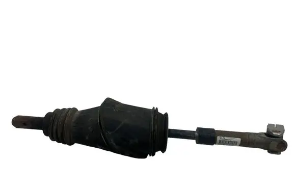 Chrysler 300 - 300C Steering column universal joint P05057365AA PP050460152 T01NA016890034