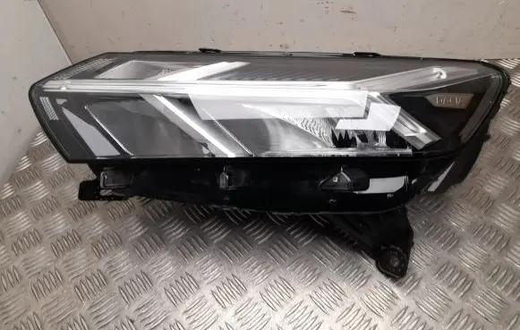 Dacia Sandero Headlight/headlamp 260602888R