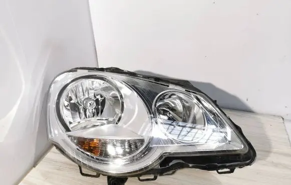 Volkswagen Polo IV 9N3 Headlight/headlamp 6Q1941008AT 89312006 25709720