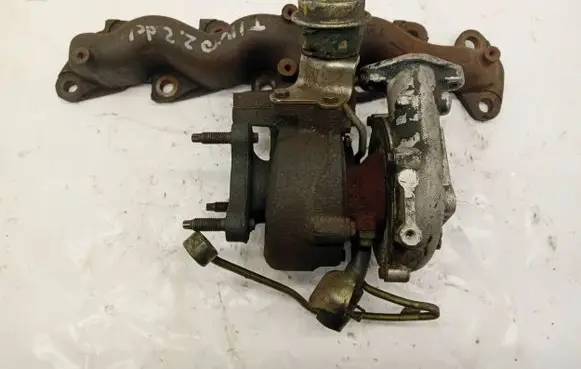 Nissan Almera Tino Turbo 14411AW400 7274772 GIC01302