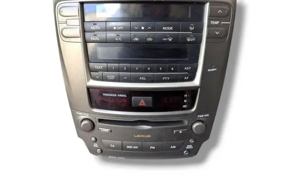 Lexus IS 220D-250-350 Radio/CD/DVD/GPS head unit 86120-53370