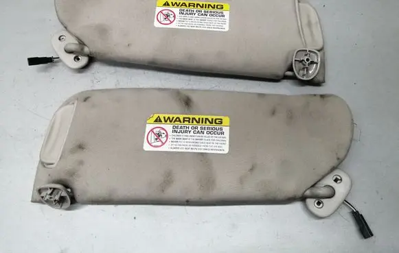 Chrysler 300M Sun visor
