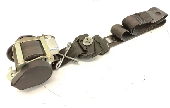Peugeot 407 Front seatbelt B507744 E0873 8384513