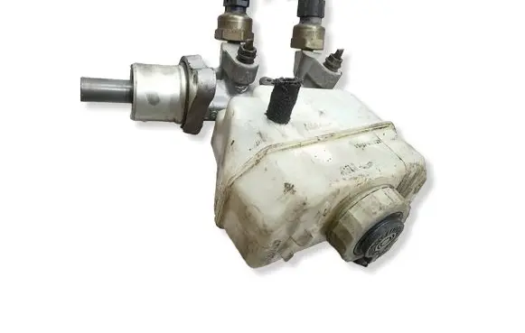 BMW 3 E46 Master brake cylinder 