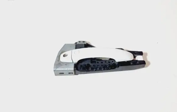 Audi A5 8T 8F Front door exterior handle 8T0837885