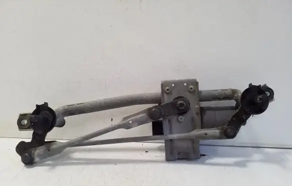 KIA Sportage Front wiper linkage and motor