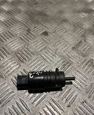 BMW X5 E70 Windscreen/windshield washer pump 6934160