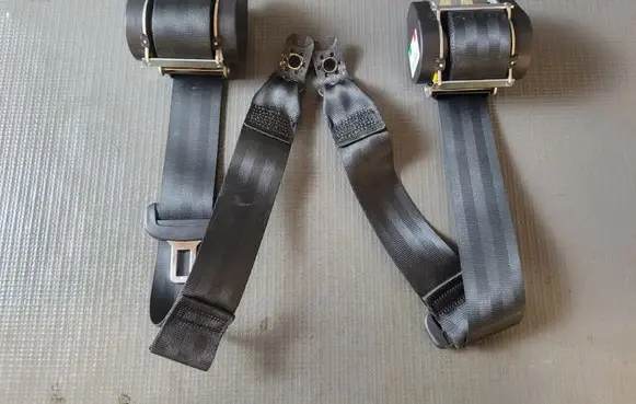 Skoda Octavia Mk3 (5E) Set of seat belts 620192500 5E9857447B