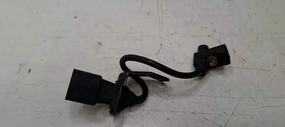 BMW 5 E60 E61 Crankshaft position sensor 0281002