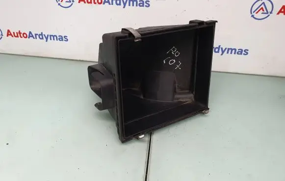 BMW 1 F20 F21 Air filter box cover 8511655 13718511655