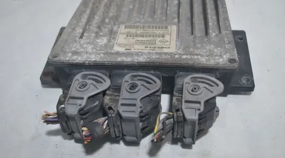 Renault Modus Engine control unit/module 8200449080