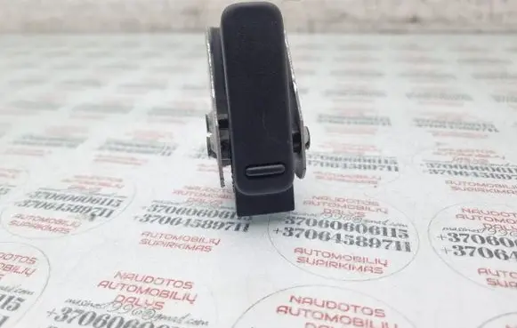Skoda Octavia Mk3 (5E) Tie down hook / loop 1Z9867615D