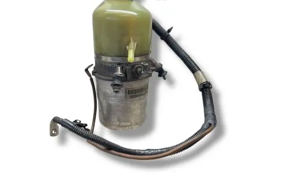 Opel Astra H Power steering pump