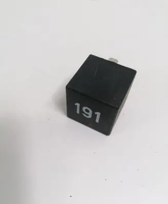 Audi A8 S8 D2 4D Other relay 1H0953227
