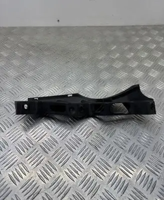 Volkswagen PASSAT B6 Front bumper mounting bracket 3C0807890