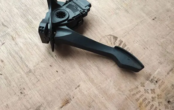 Ford Transit Accelerator throttle pedal 6C119F836CC 6PV00923810 C95YE04