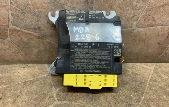Mercedes-Benz C W205 Airbag control unit/module A2059008618