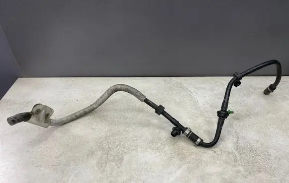 Audi A3 S3 8L Vacuum line/pipe/hose 1J0612041CE 1J0612041CL