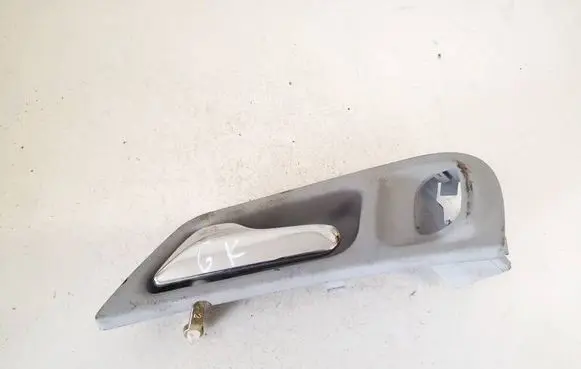 Mercedes-Benz C W203 Rear door interior handle a3182