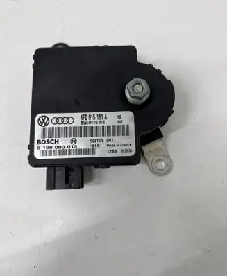 Audi A6 S6 C6 4F Power management control unit 4F0915181A 4F0910181E 15001695