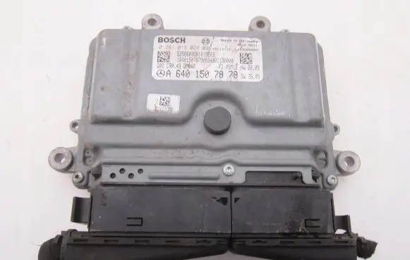 Mercedes-Benz A W169 Engine control unit/module A6401507879 0281013028