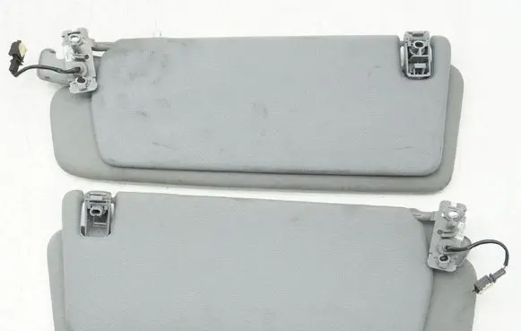 Porsche Cayenne (9PA) Sun visor 