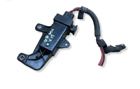 Skoda Citigo Coolant fan relay 1S0919506
