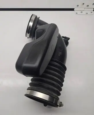 Ford Mustang VI Intake resonator FR3Z9B659H 348190E1049