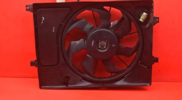 Hyundai i30 Electric radiator cooling fan