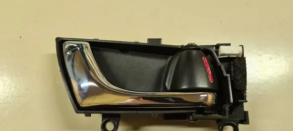 Subaru Outback Front door interior handle