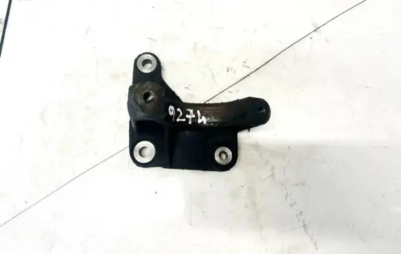 Volvo S60 Engine mounting bracket 9143465
