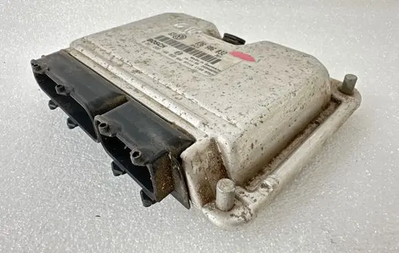 Volkswagen Golf IV Engine control unit/module 036906032