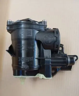 BMW 1 F20 F21 Oil breather separator 7925785