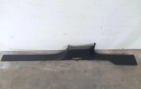 Audi Q8 Sill 4M0853370D