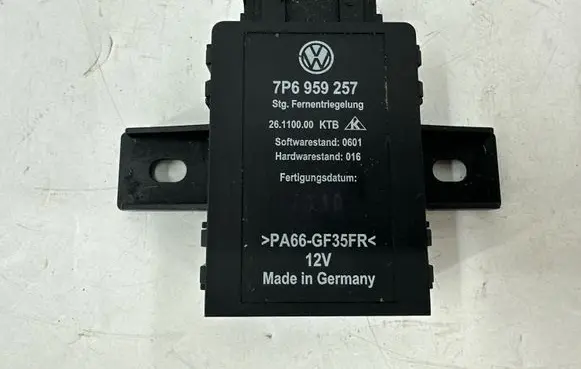 Volkswagen Touareg II Other control units/modules 7P6959257