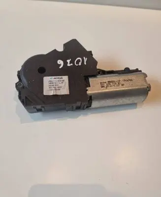 BMW X6 E71 Vent window/glass motor 531696715