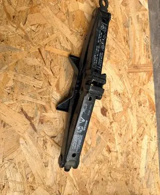 Nissan Qashqai Lift Jack 99550BM400