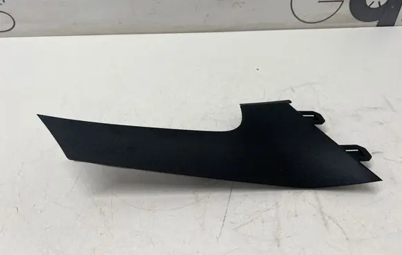 BMW i4 Other sill/pillar trim element 7490366