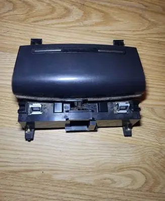 Ashtray (front)
