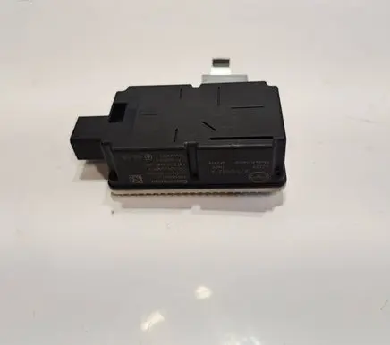 Mazda 6 Door central lock control unit/module 