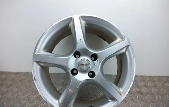 R16 alloy rim