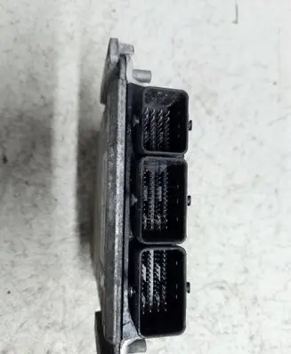 Renault Laguna II Engine control unit/module 0281010297 HOM8200048297