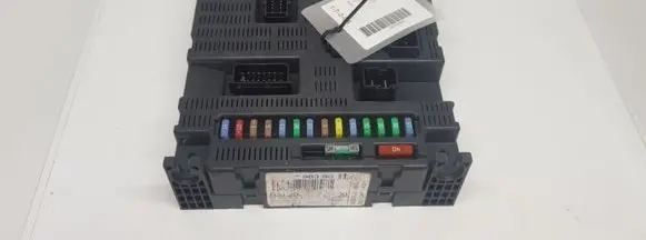Citroen C3 Fuse module 798380