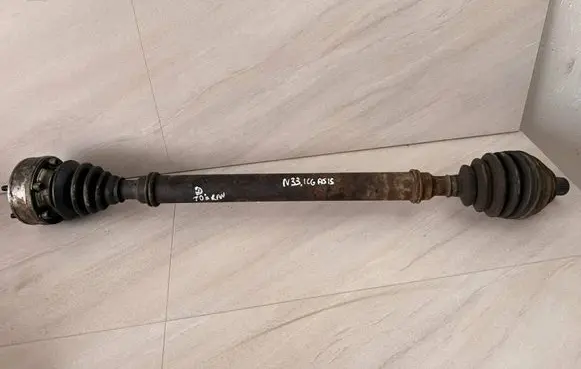 Volkswagen Touran III Front driveshaft 