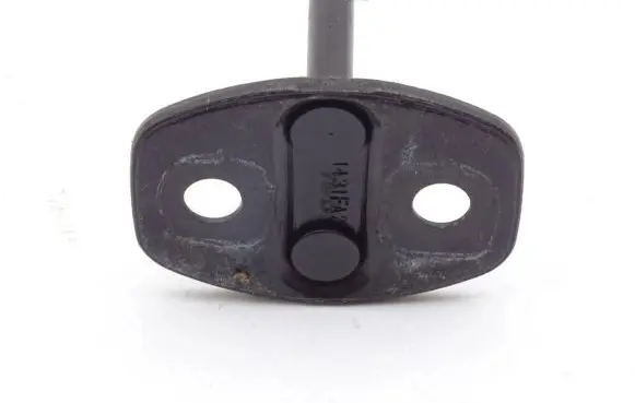Opel Astra K Tailgate lock loop/hook striker 1431FA2