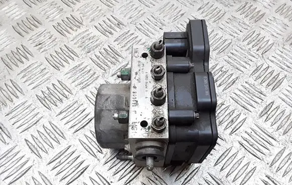 Renault Sandero II ABS Pump 476608644R 0265243365 2265106455