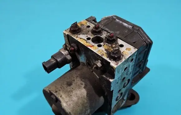 Mercedes-Benz Sprinter W901 W902 W903 W904 ABS Pump 0265225224 IMPRK1421563