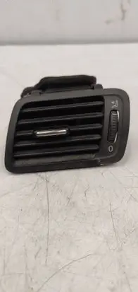 Volkswagen PASSAT B6 Dashboard side air vent grill/cover trim 3C1819701E